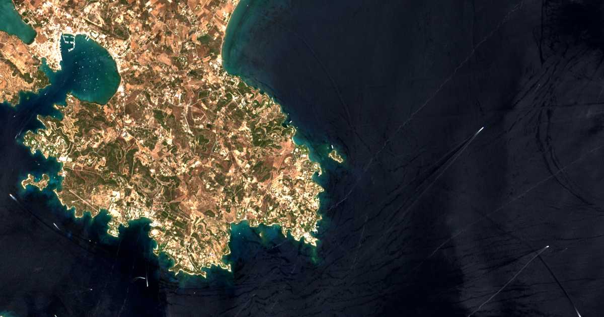Satellitenkarte von Kounoúpi
