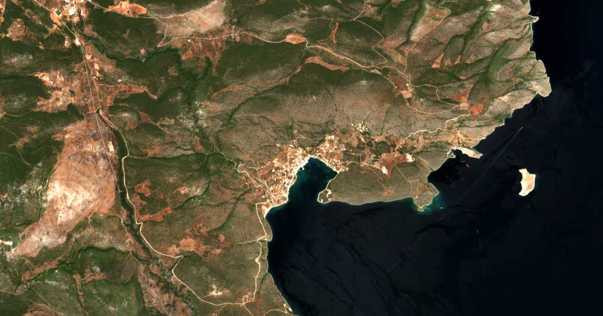 Satellitenkarte von Korfos