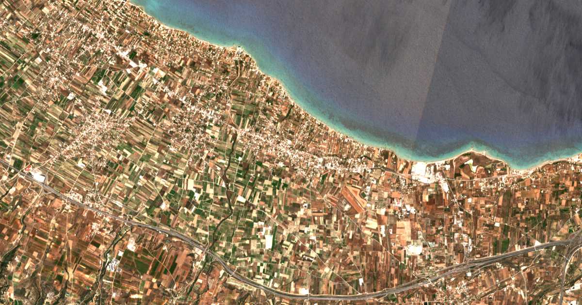 Satellitenkarte von Lechaio