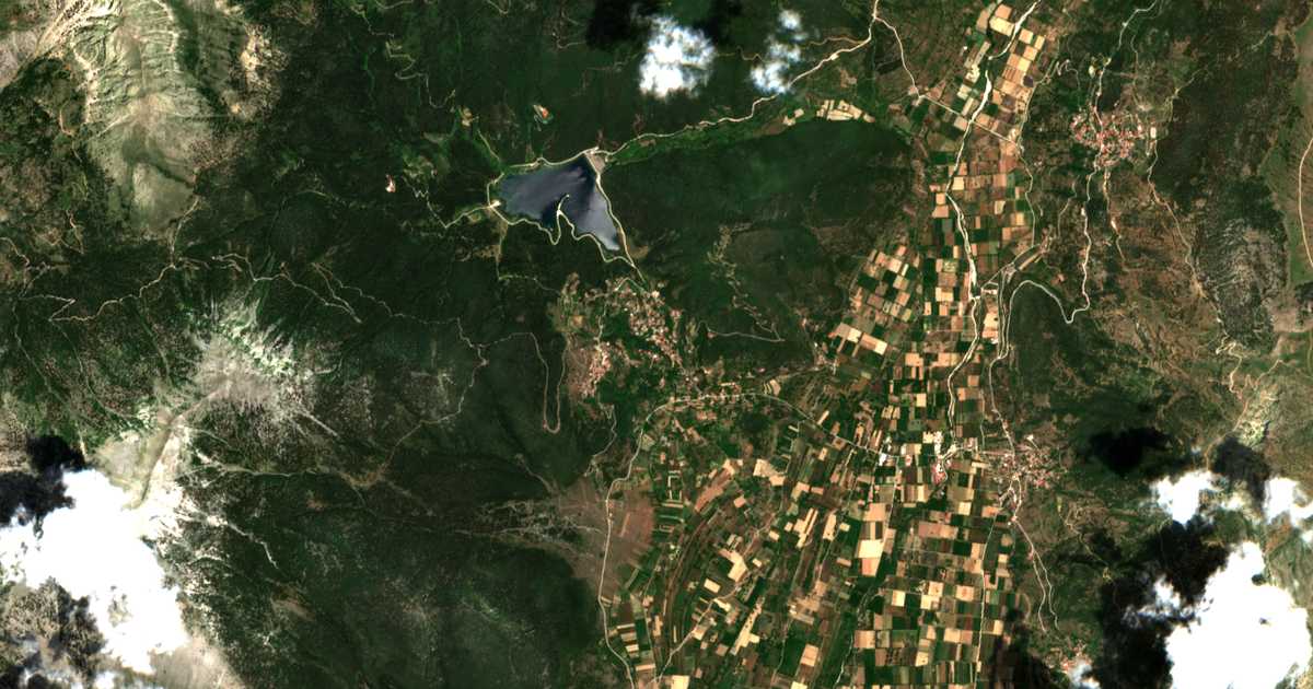 Satellitenkarte von Archaía Feneós