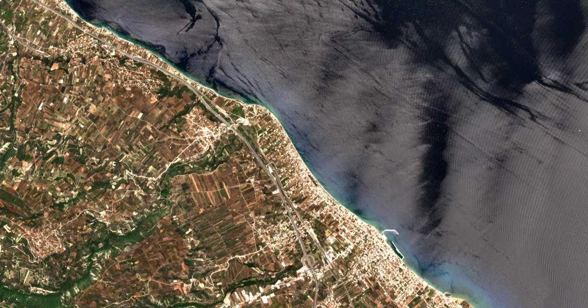 Satellitenkarte von Káto Diminión