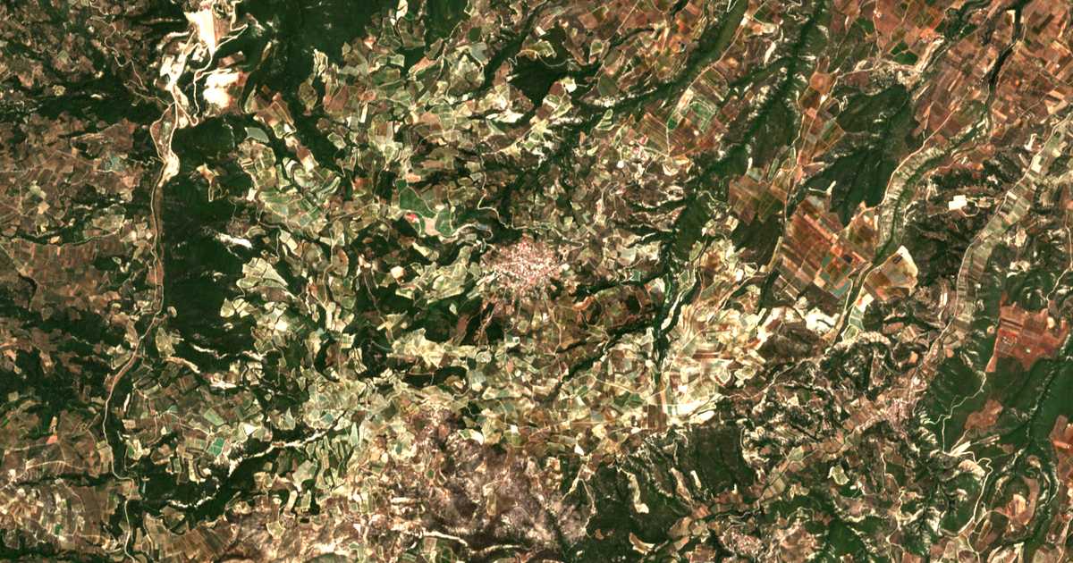 Satellitenkarte von Stimágka