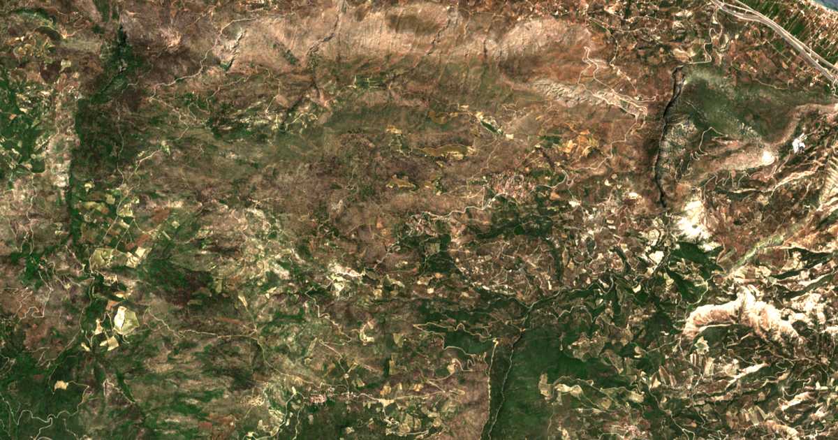 Satellitenkarte von Néai Vrysoúlai