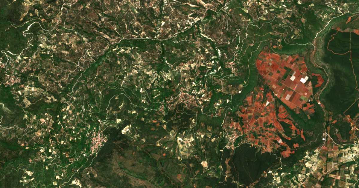 Satellitenkarte von Panarítion