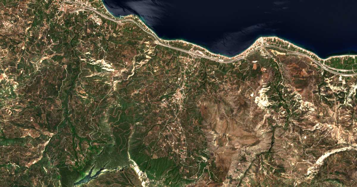 Satellitenkarte von Rozená