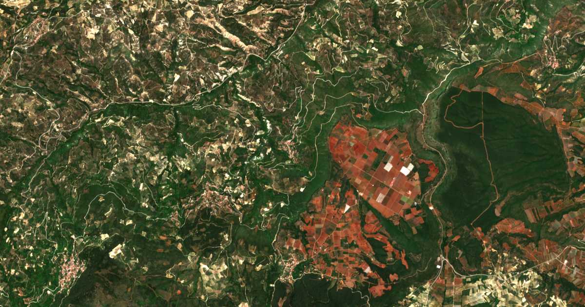 Satellitenkarte von Stýlia