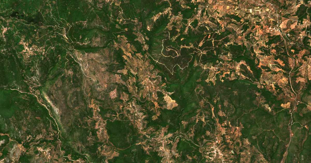 Satellitenkarte von Palaióvrysi