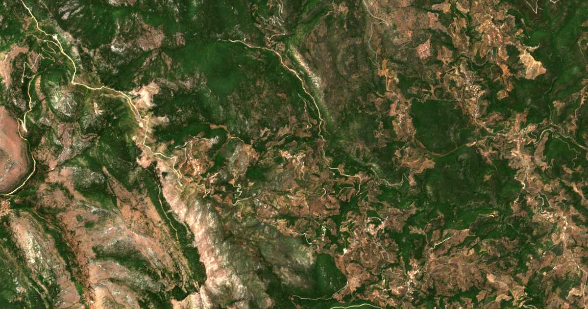 Satellitenkarte von Selegoúdion