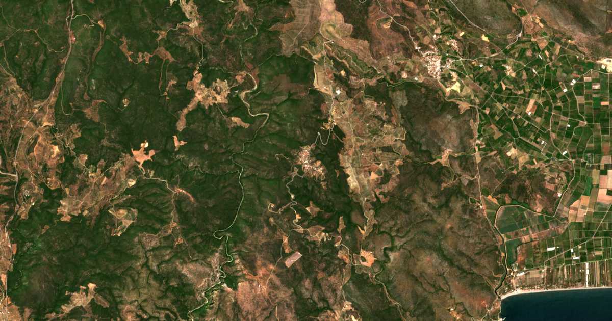 Satellitenkarte von Lágion