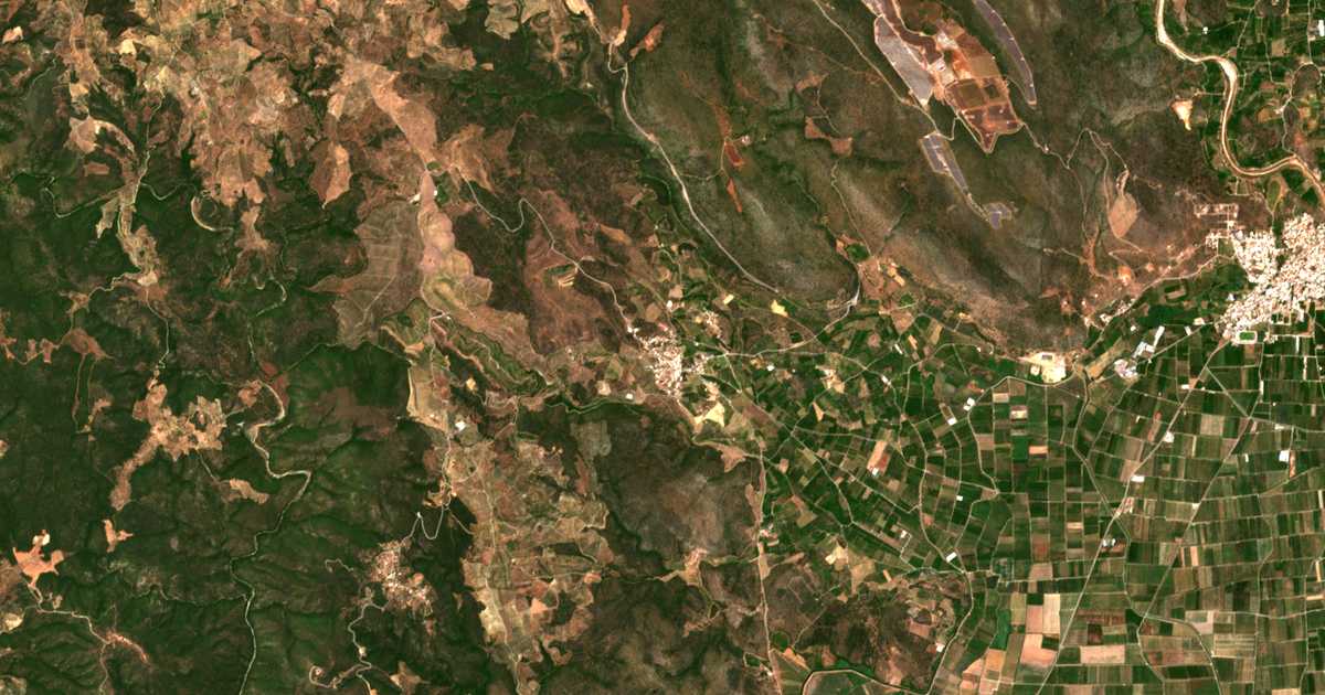 Satellitenkarte von Stefaniá