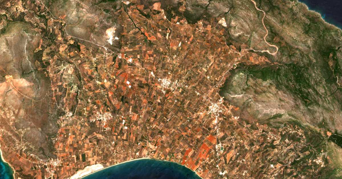 Satellitenkarte von Ágioi Apóstoloi