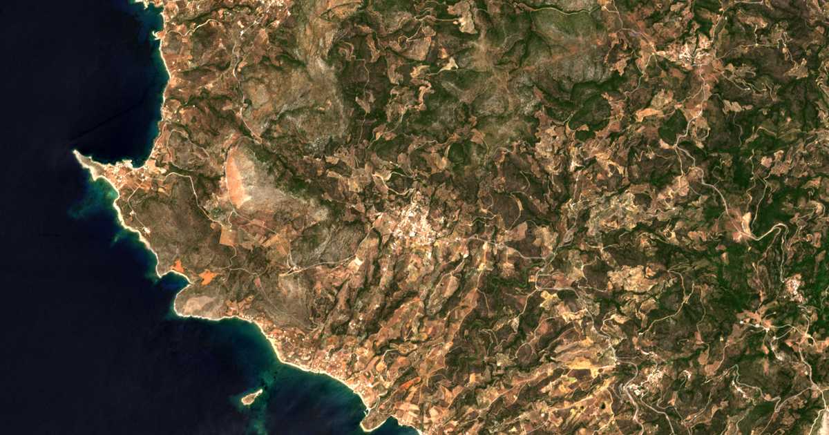 Satellitenkarte von Elíka