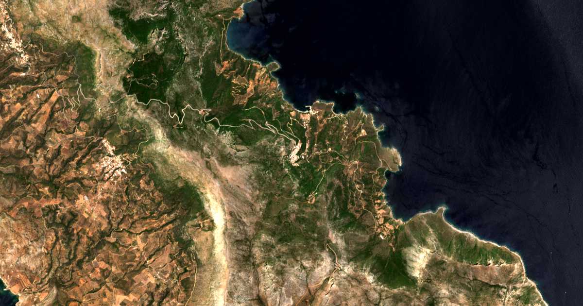 Satellitenkarte von Velanídia