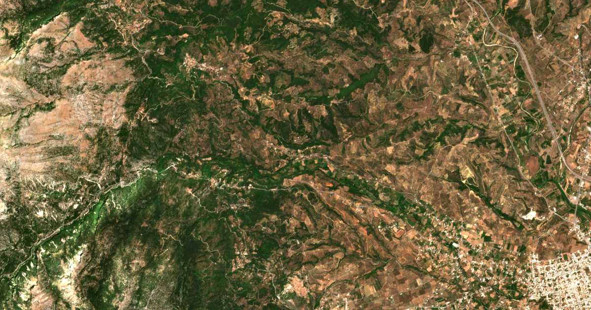 Satellitenkarte von Agía Eiríni