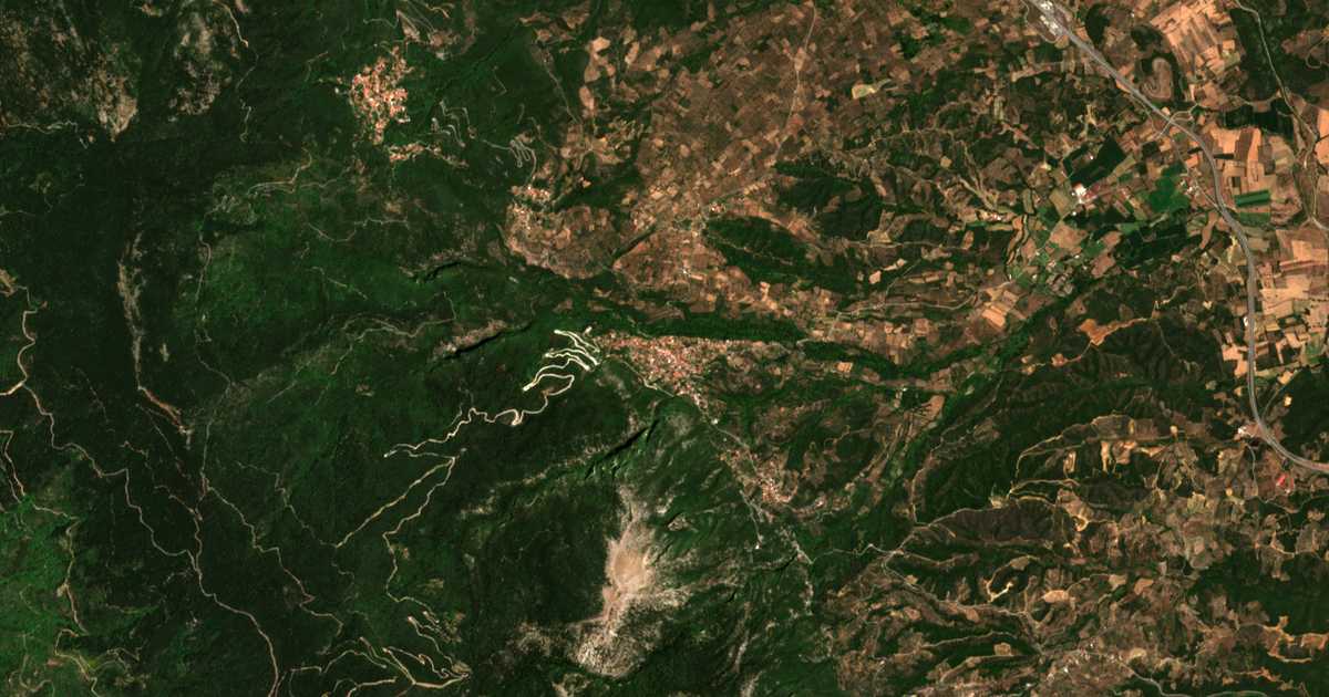 Satellitenkarte von Kastóreion