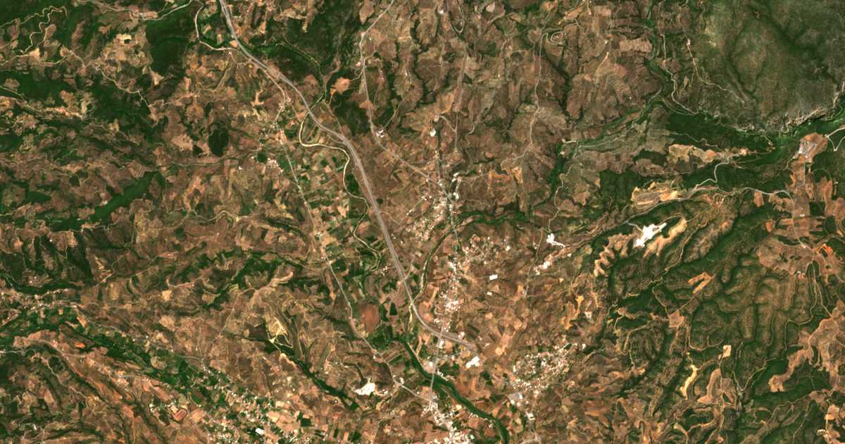 Satellitenkarte von Kladás