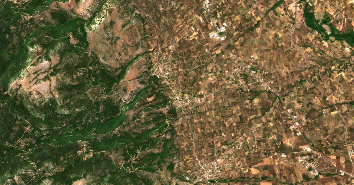 Satellitenkarte von Palaiopanagía
