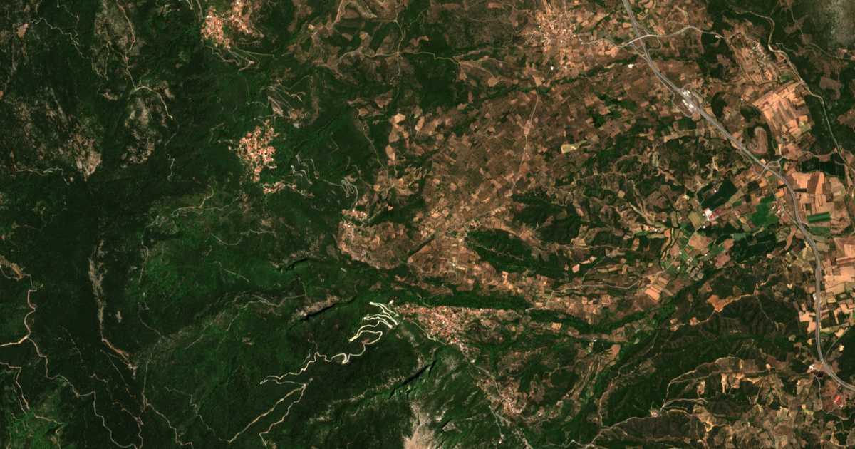 Satellitenkarte von Perivólia