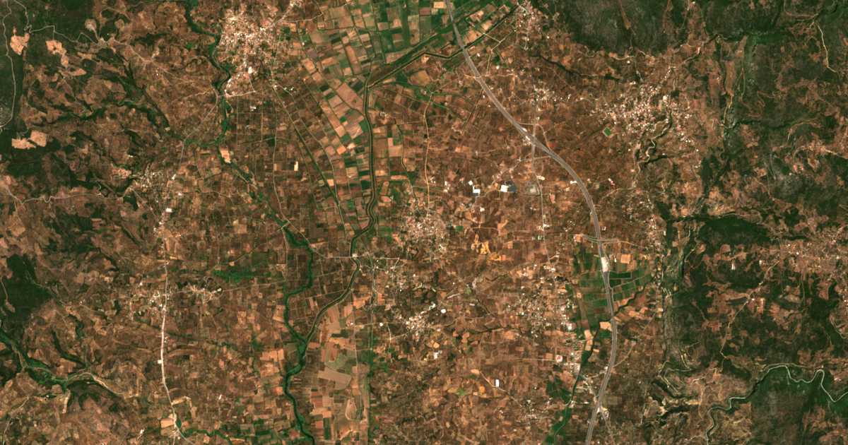 Satellitenkarte von Platý