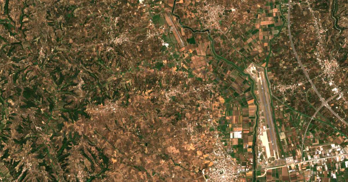 Satellitenkarte von Karterólion