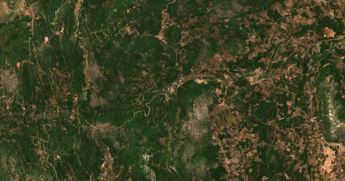 Satellitenkarte von Kefalinós