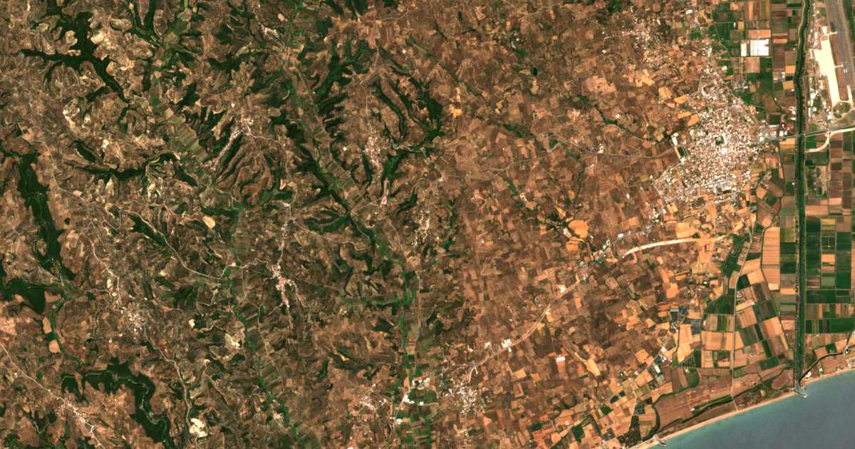 Satellitenkarte von Mádena