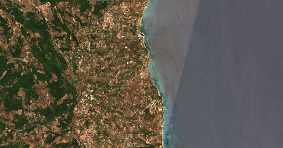 Satellitenkarte von Néa Koróni