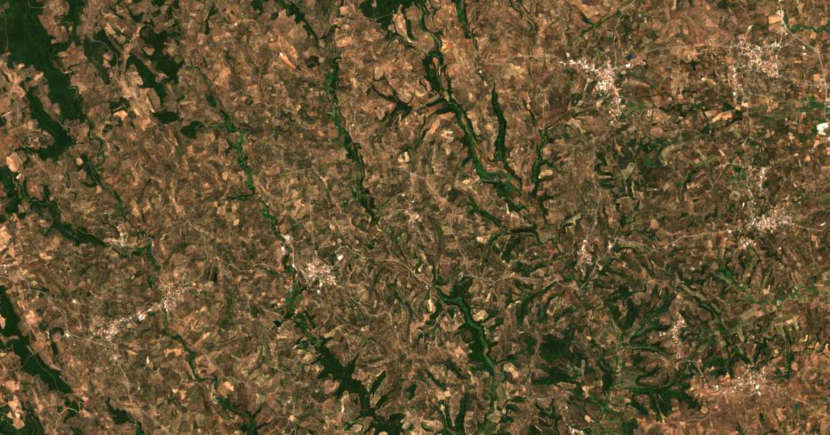 Satellitenkarte von Polýlofos