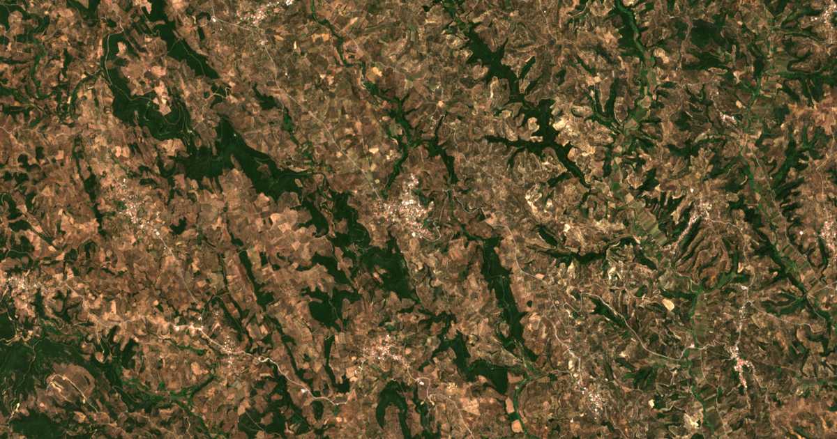 Satellitenkarte von Stréfion