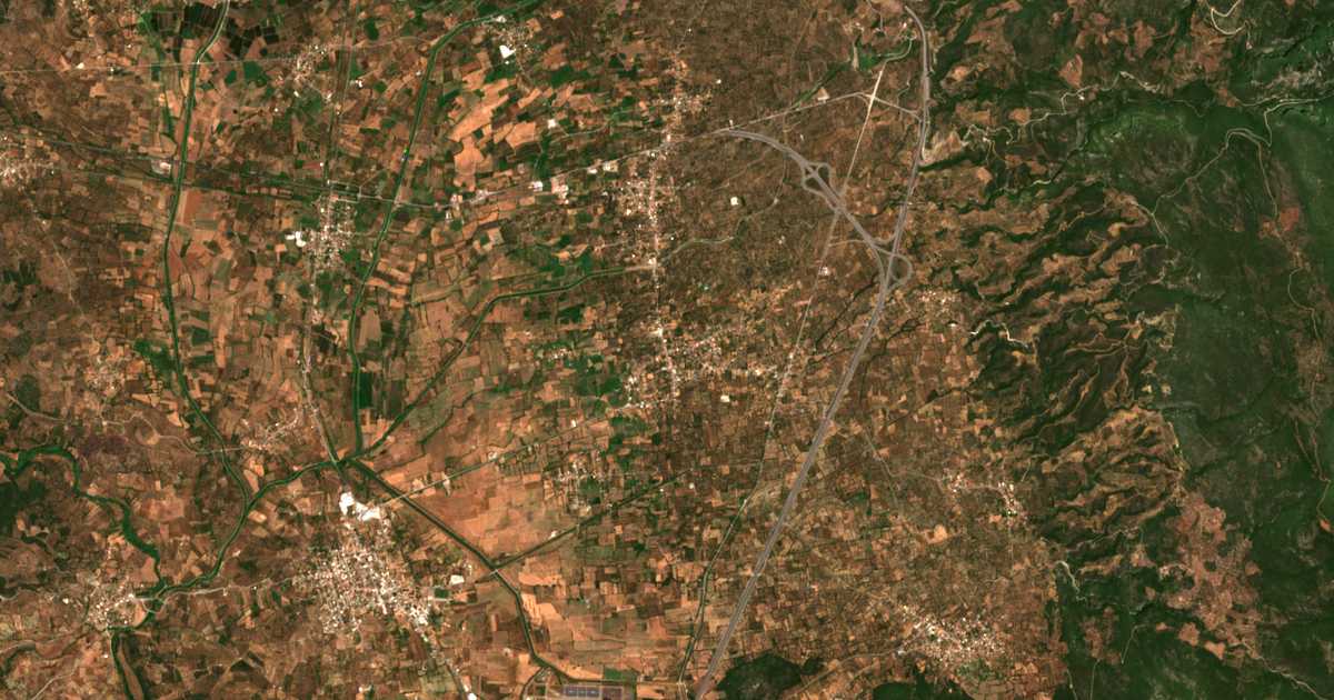 Satellitenkarte von Merópi