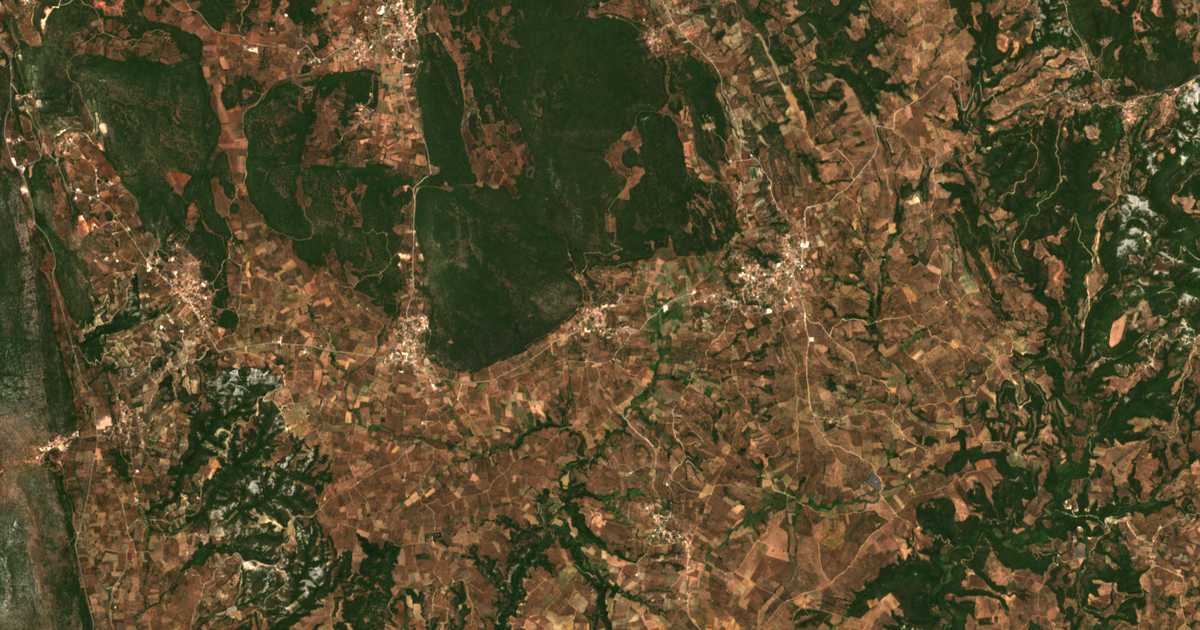 Satellitenkarte von Chomatáda
