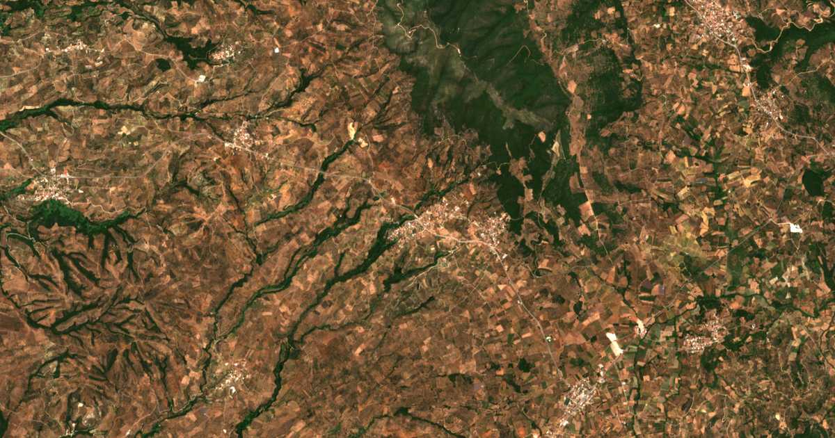 Satellitenkarte von Kremmýdia