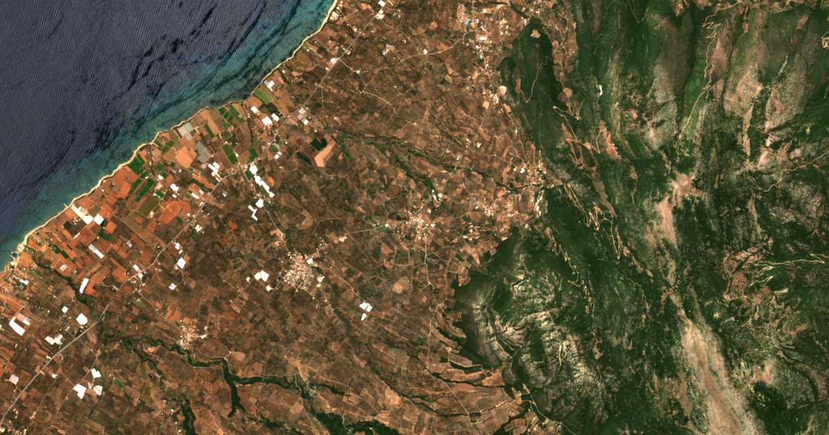 Satellitenkarte von Armenioí