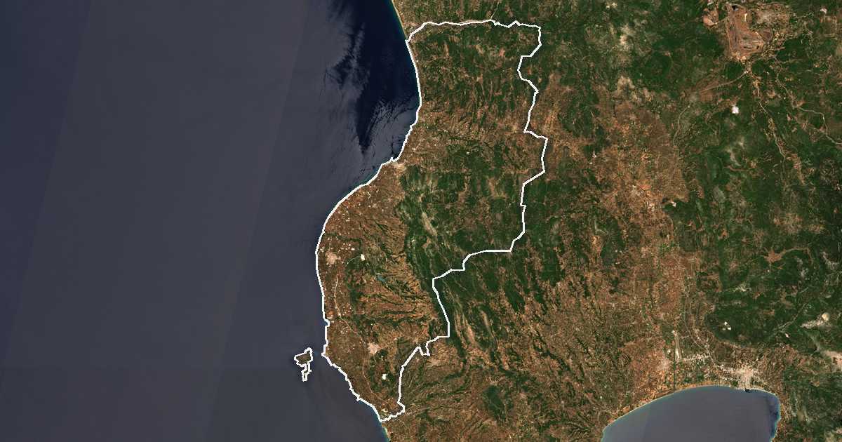 Satellitenbild mit eingezeichneter Grenze: Trifylia
