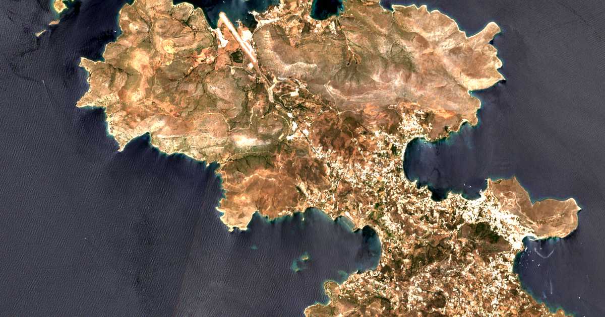 Satellitenkarte von Kamára