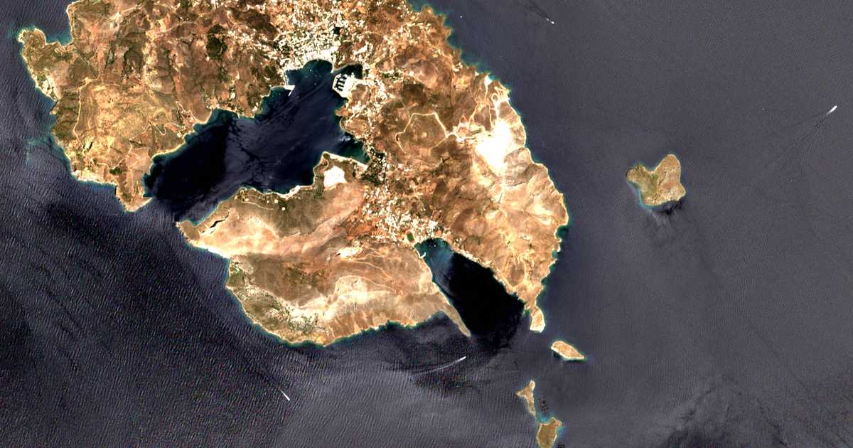 Satellitenkarte von Xirókampos