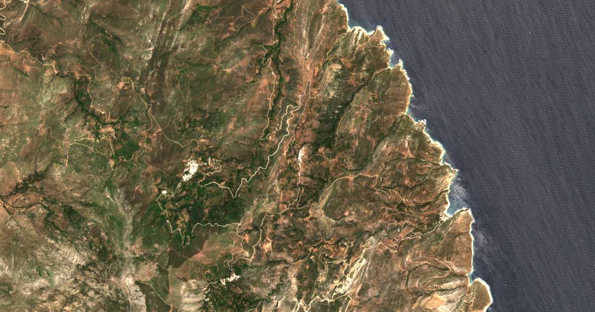 Satellitenkarte von Mési