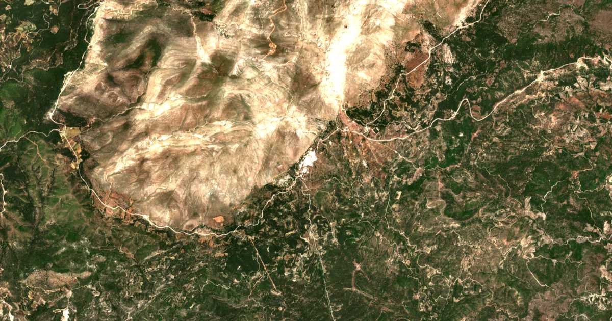 Satellitenkarte von Ágios Isídoros