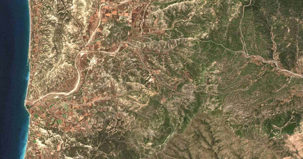 Satellitenkarte von Arnitha