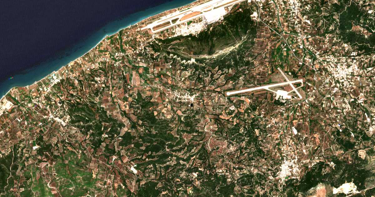 Satellitenkarte von Damatría