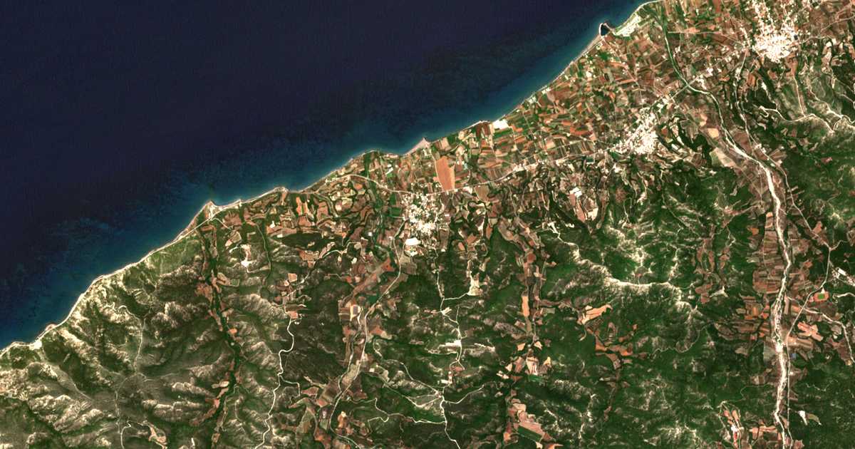 Satellitenkarte von Kalavárda