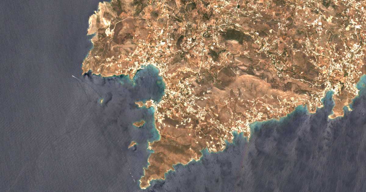 Satellitenkarte von Poseidonía