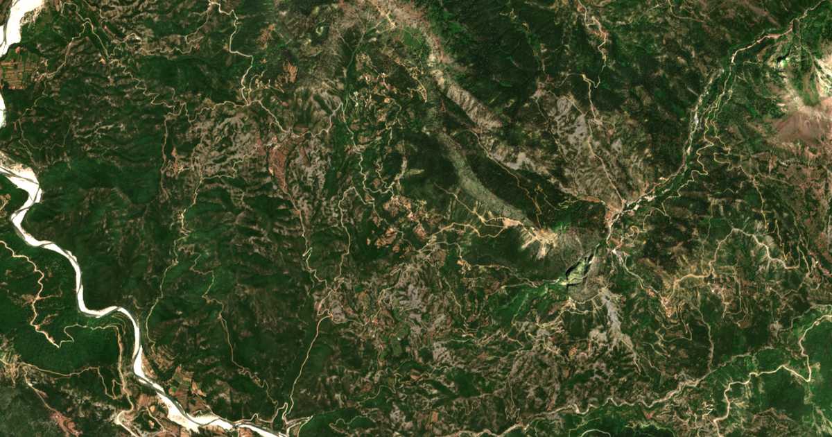 Satellitenkarte von Argýrion