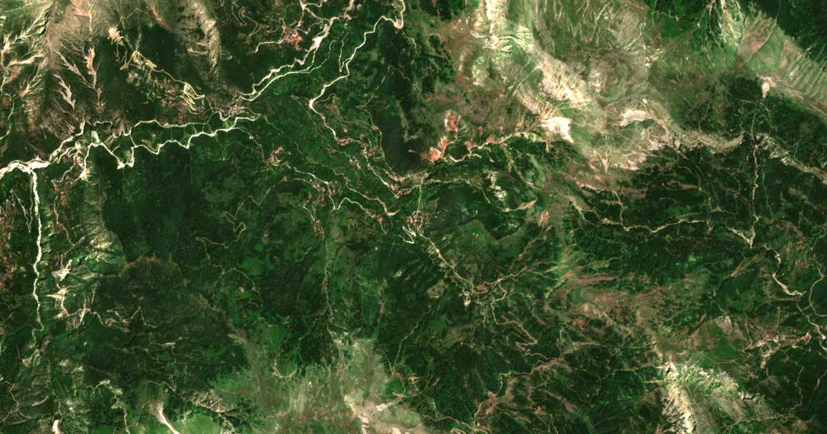 Satellitenkarte von Cháris