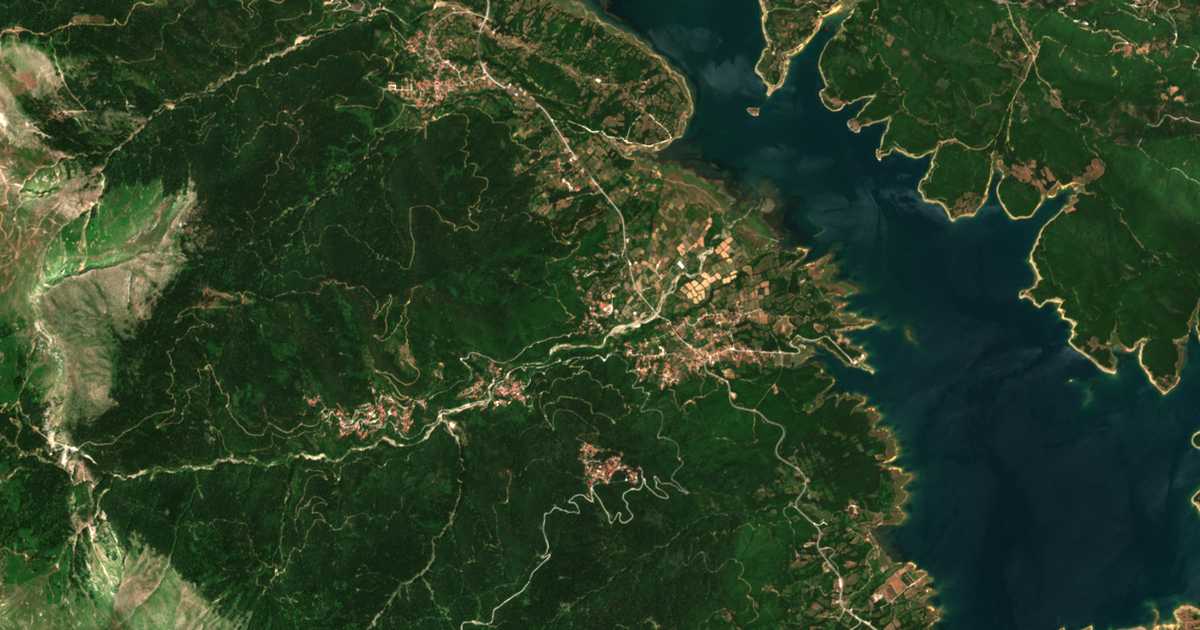 Satellitenkarte von Kalývia Fylaktís