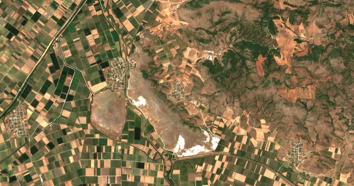 Satellitenkarte von Ágios Dimítrios