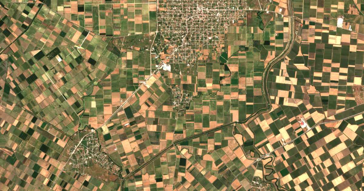Satellitenkarte von Kalyvákia