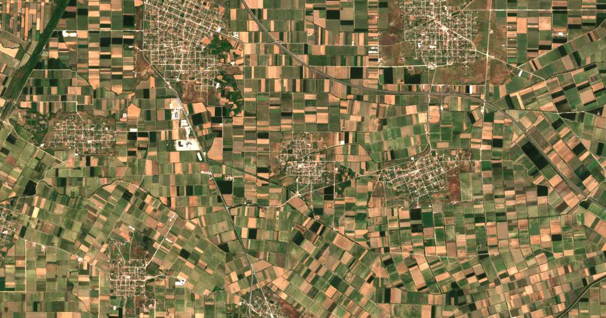 Satellitenkarte von Kalogrianá
