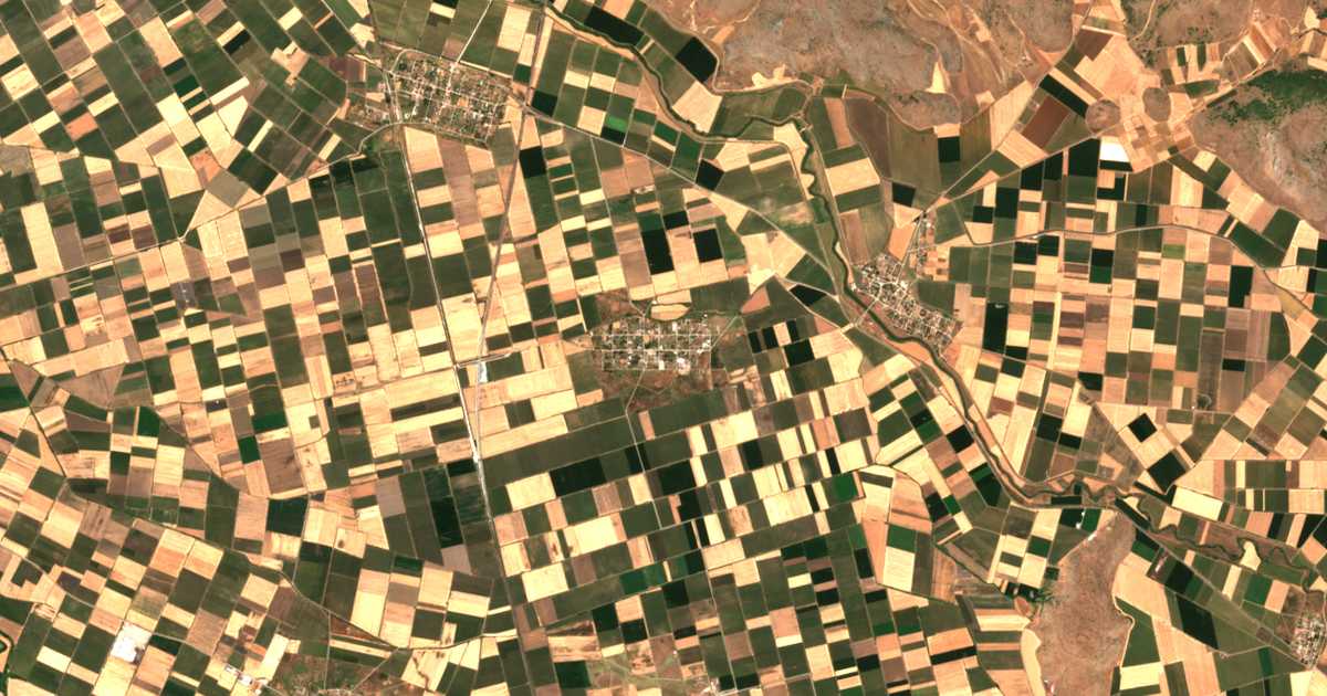 Satellitenkarte von Léfki