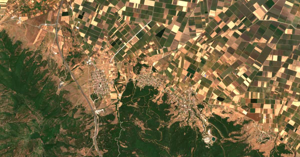 Satellitenkarte von Achladéa